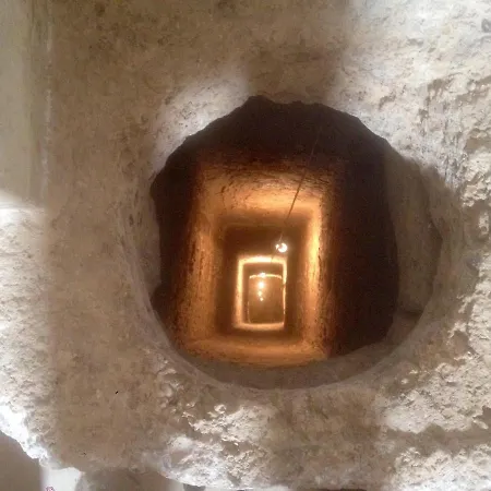 Antica Casa Del Pozzo מנדוריה
