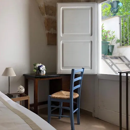 Antica Casa Del Pozzo דירה